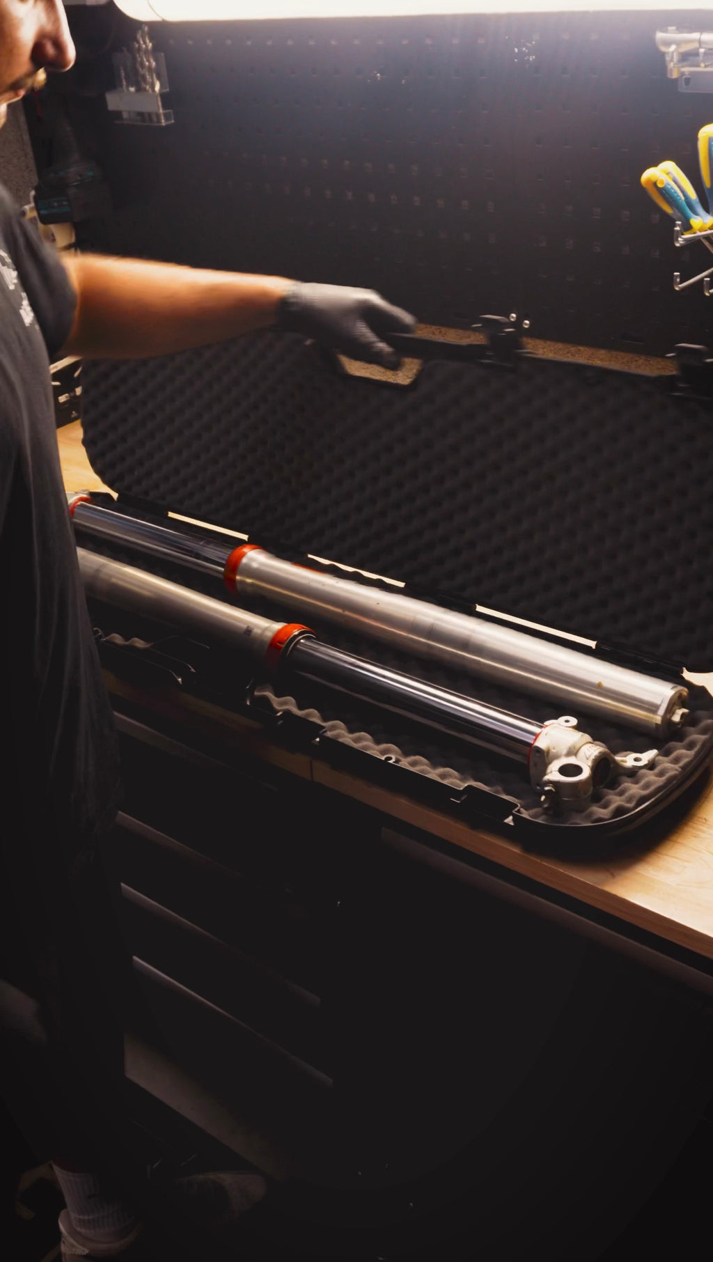 Service Révision Fourche Moto – Vidange Suspension, Joints Spi & Bagues de Friction Express 24H