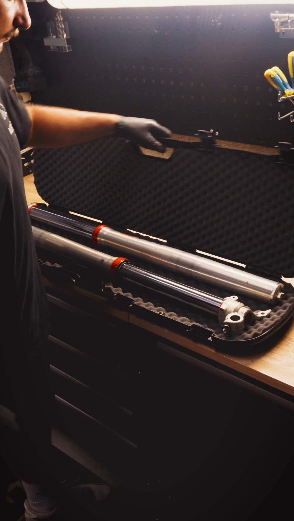 Service Révision Fourche Moto – Vidange Suspension, Joints Spi & Bagues de Friction Express 24H