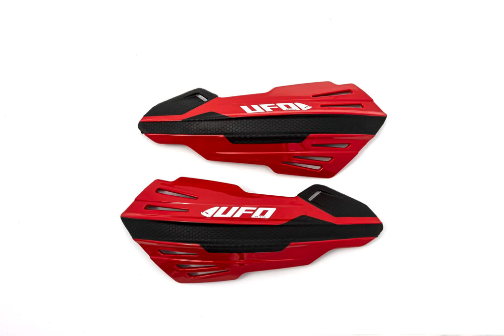 Protege Main Rouge UFO