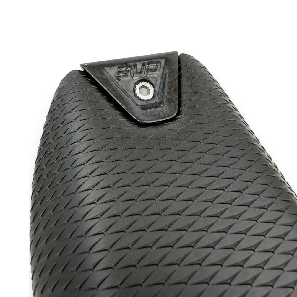 Fixatation Selle Carbone BUD