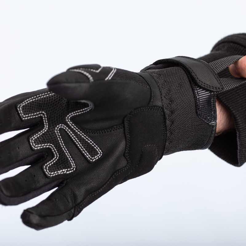 Gants femme RST Urban Air 3 Mesh noir - detail protege-phalanges carbone TPU