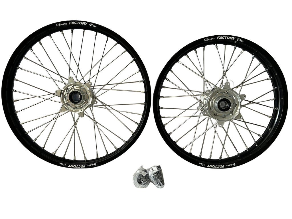 Paire de roues Factory Wheels noir avec moyeu silver pour KTM Husqvarna GasGas enduro motocross 21x1.60 18x2.15