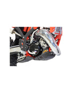Sabot AXP Xtreme 8mm Beta 125 200 RR protection moteur hard enduro noir avec moto