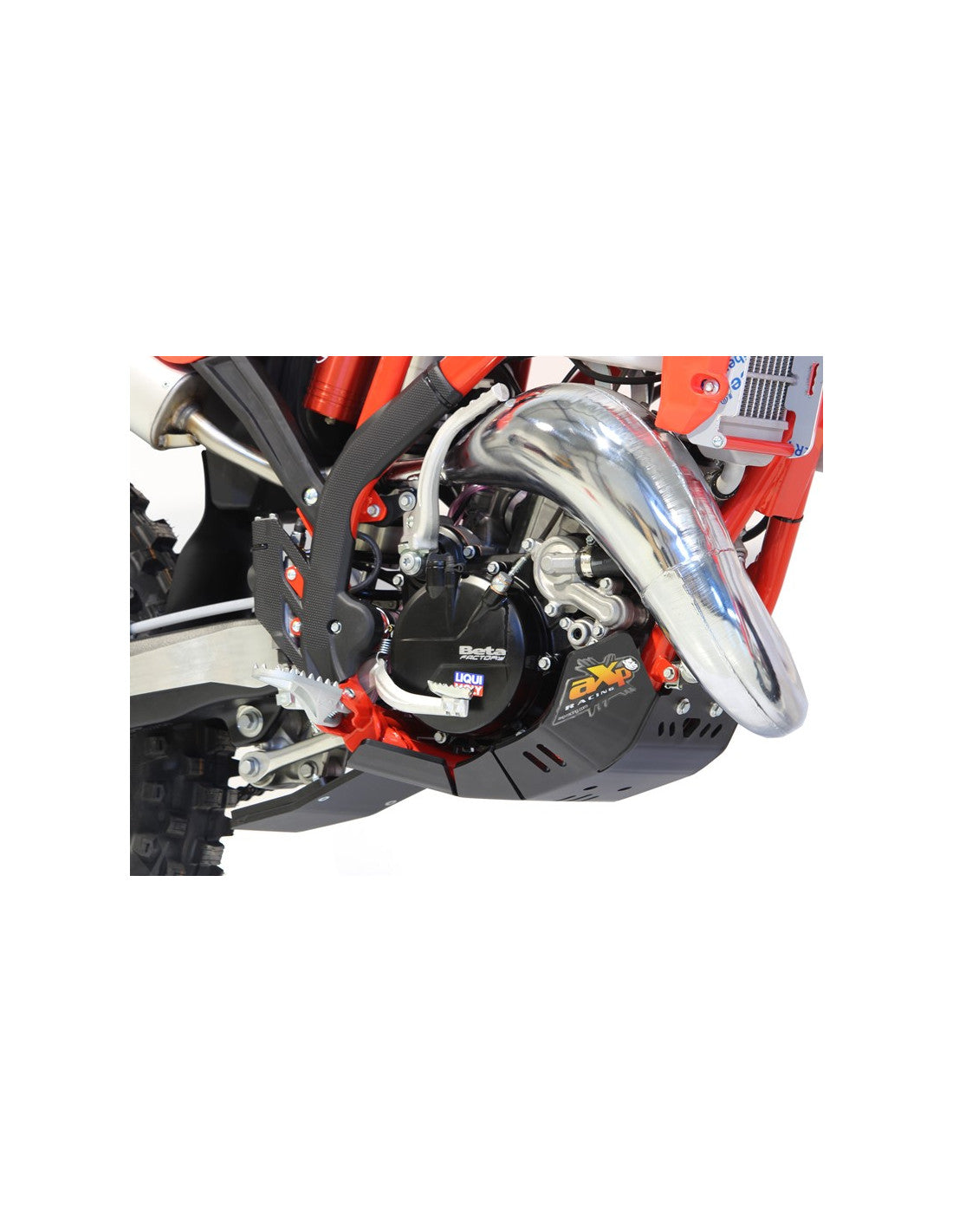 Sabot AXP Xtreme 8mm Beta 125 200 RR protection moteur hard enduro noir avec moto