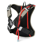 Sac d’hydratation USWE OUTLANDER 4L Moto couleur sable pour enduro hard enduro rallye et motocross de face