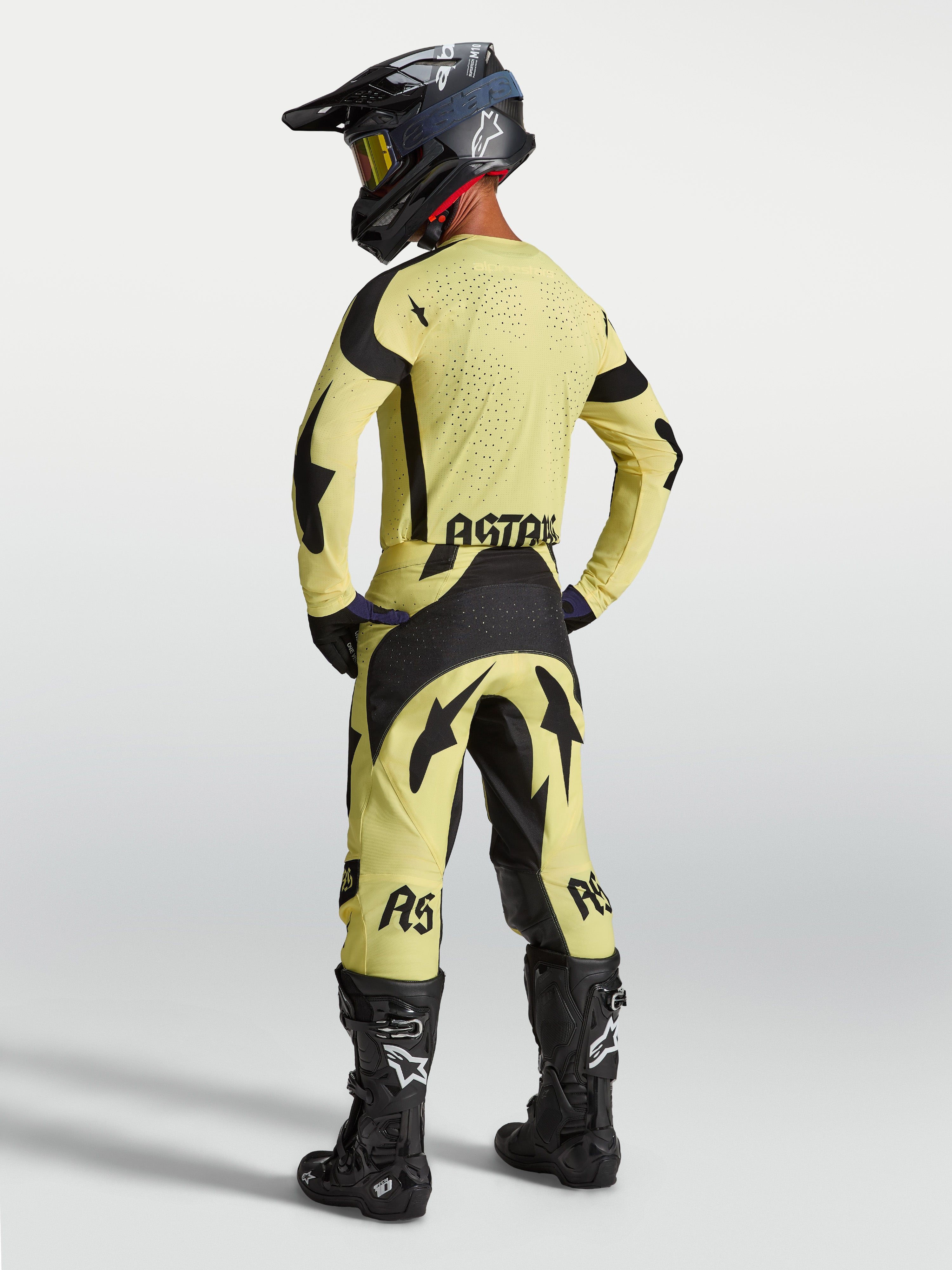 Tenue cross Alpinestars Techstar Atrox jaune noir vue de dos