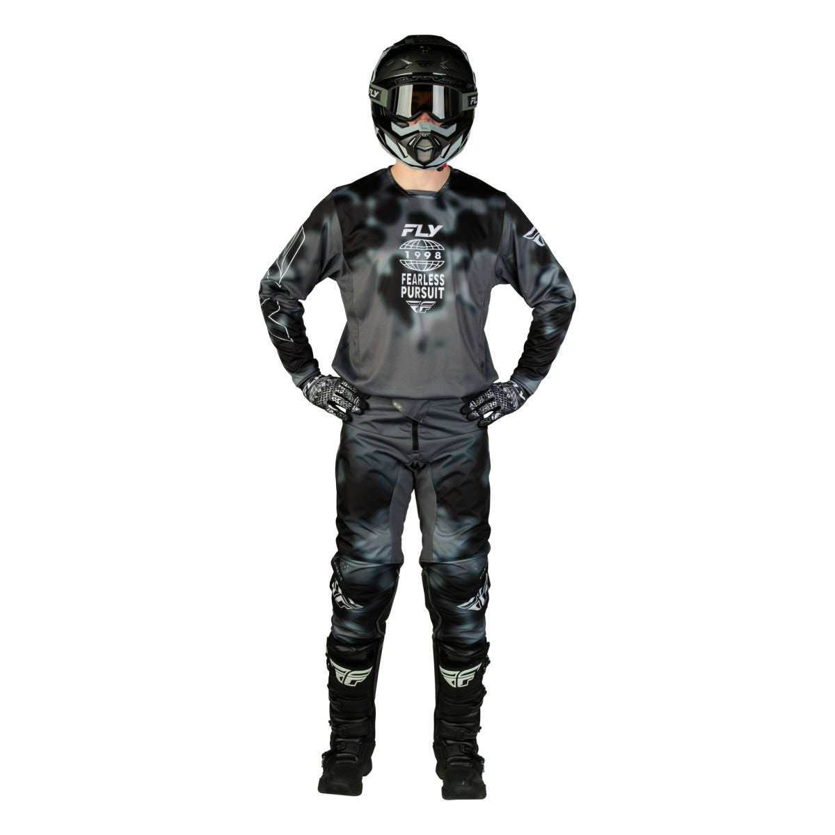 Tenue cross Fly Racing Kinetic Blur 2027 Noir Gris portée - maillot et pantalon